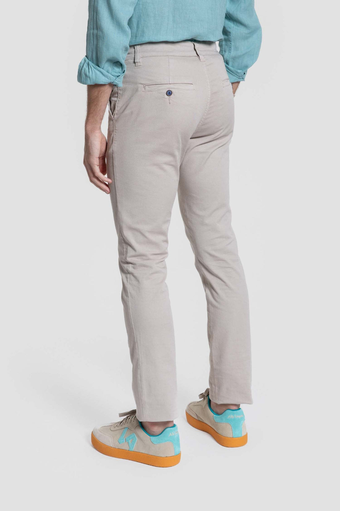 Chino Basico Hueso