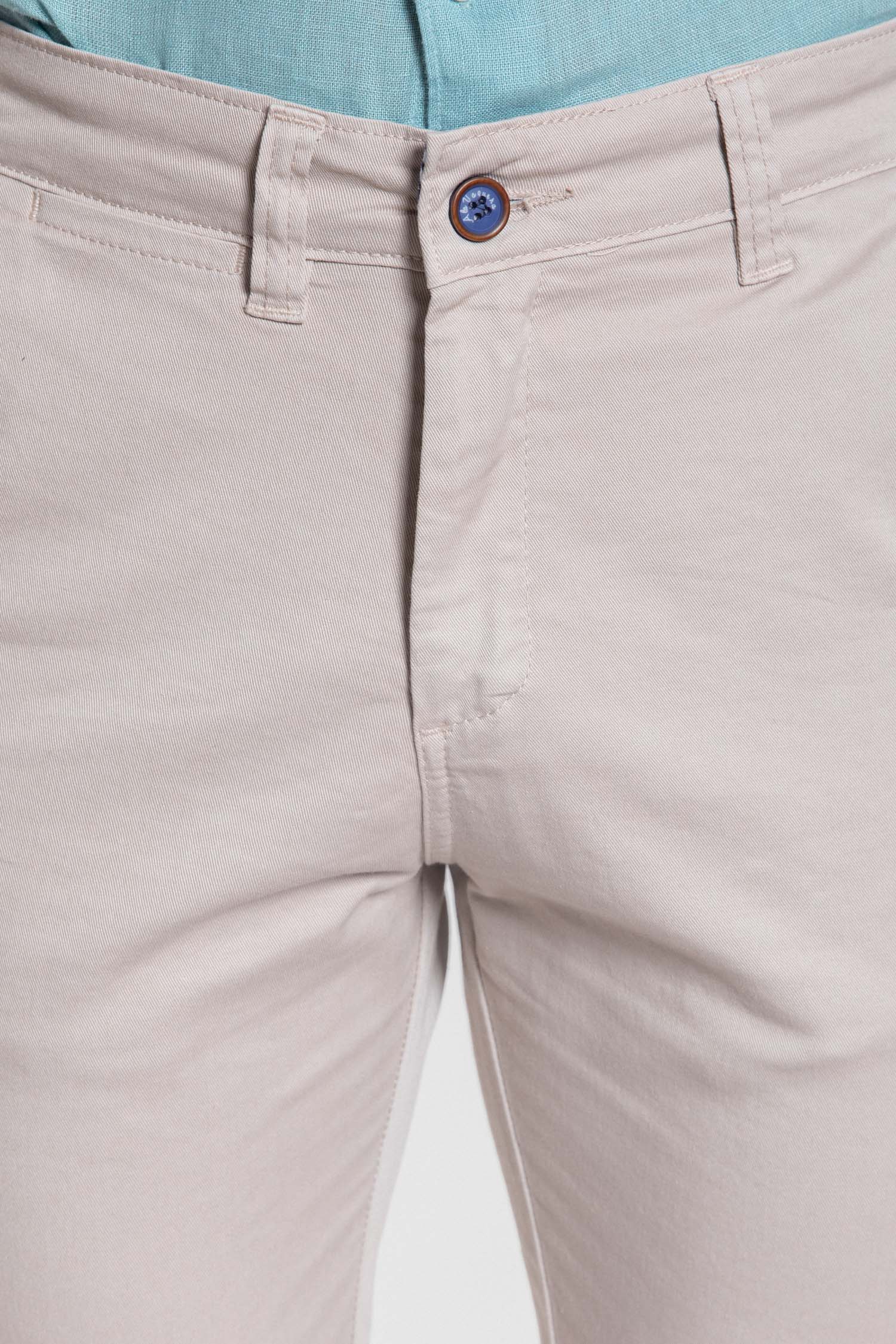 Chino Basico Hueso