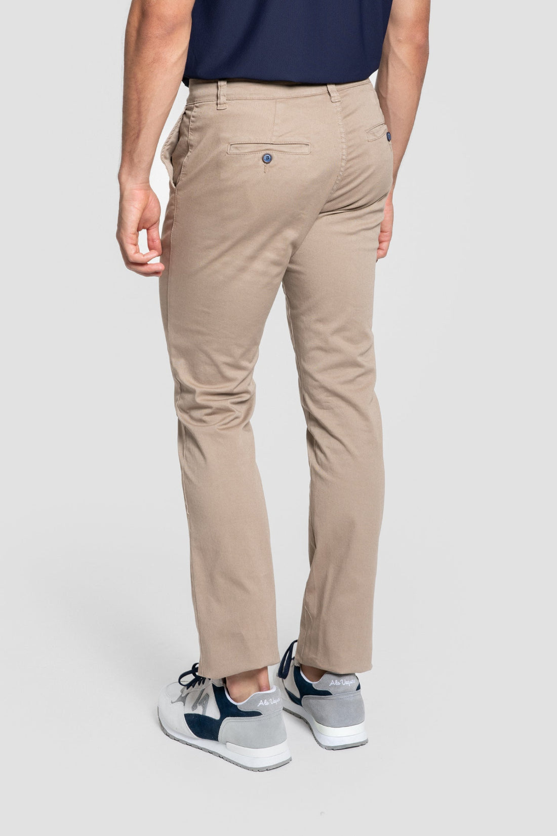 Pantalón Chino Básico Biege