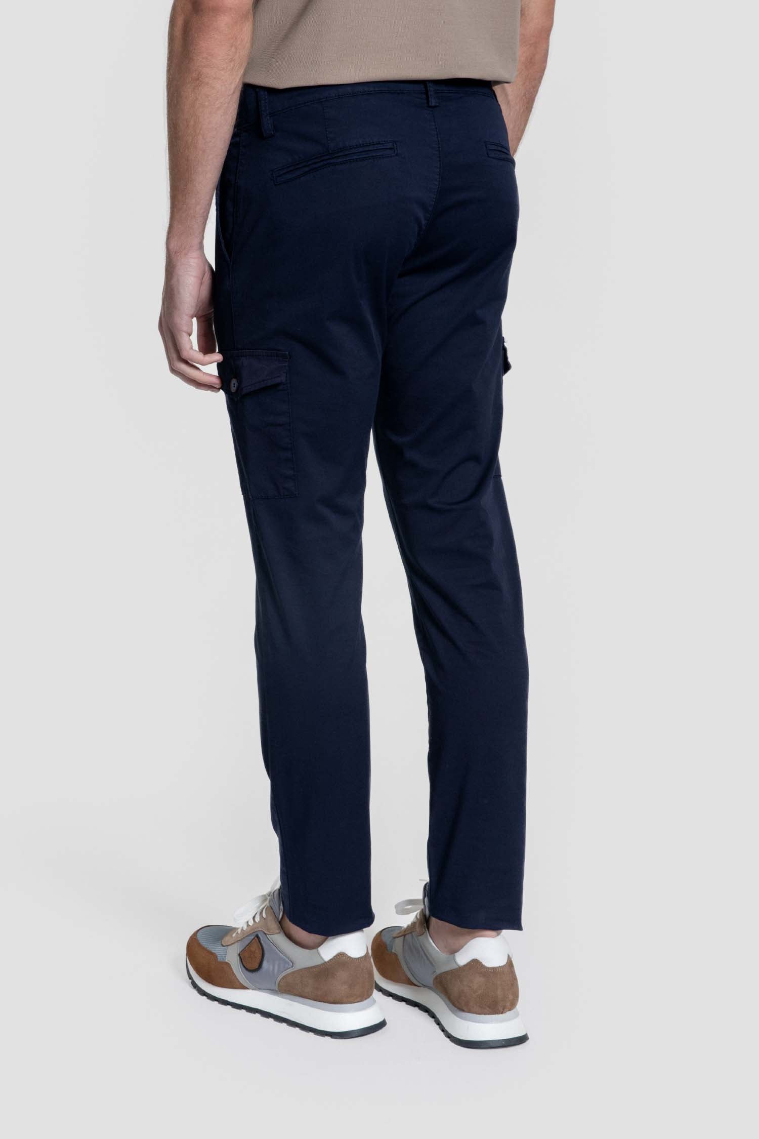 Chino Cargo marino
