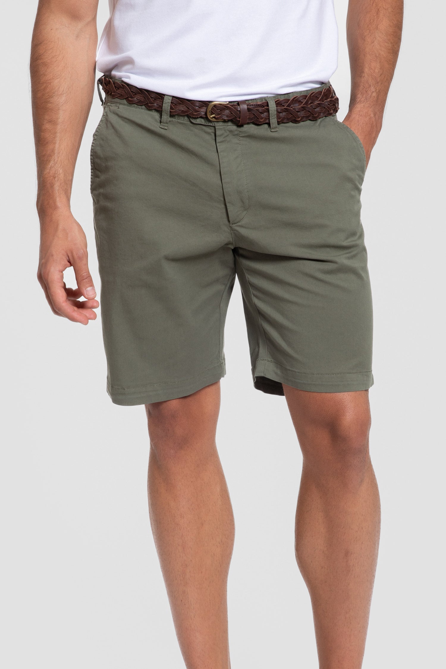 Bermuda Regular Kaki